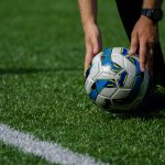 Il Milan riparte da Leão: Verona battuto a San Siro tra il diluvio e gli applausi